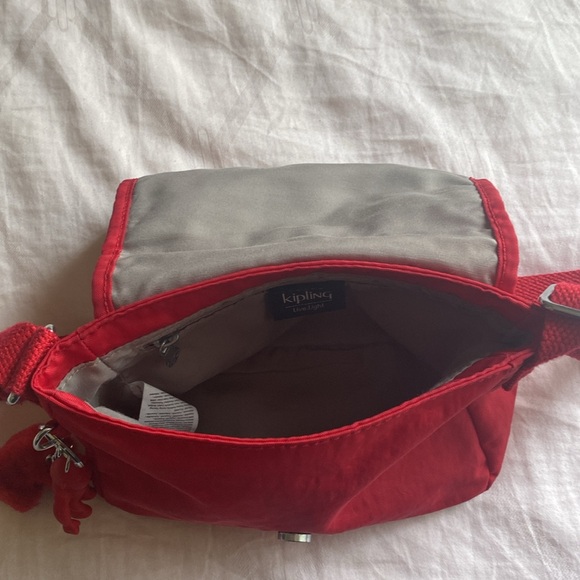 Kipling mini bag with matching keychains - Picture 4 of 4